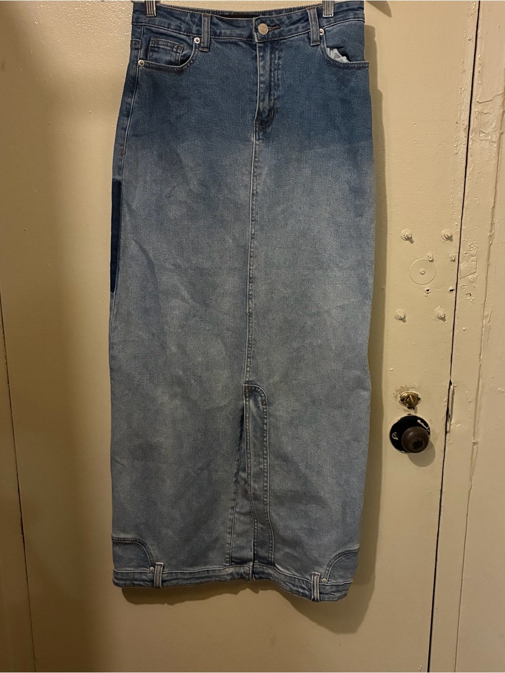 AKIRA Light Blue Straight Denim Skirt